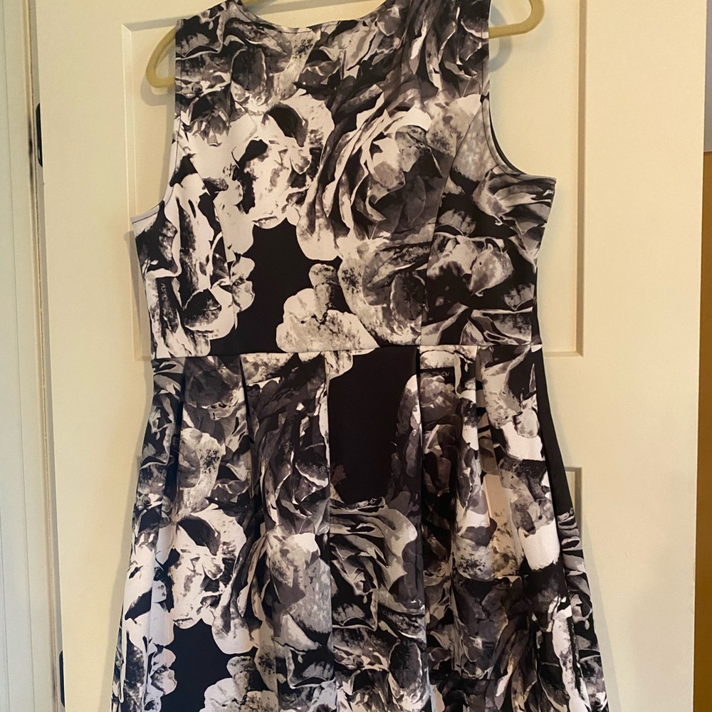 Cute sleeveless summer dress